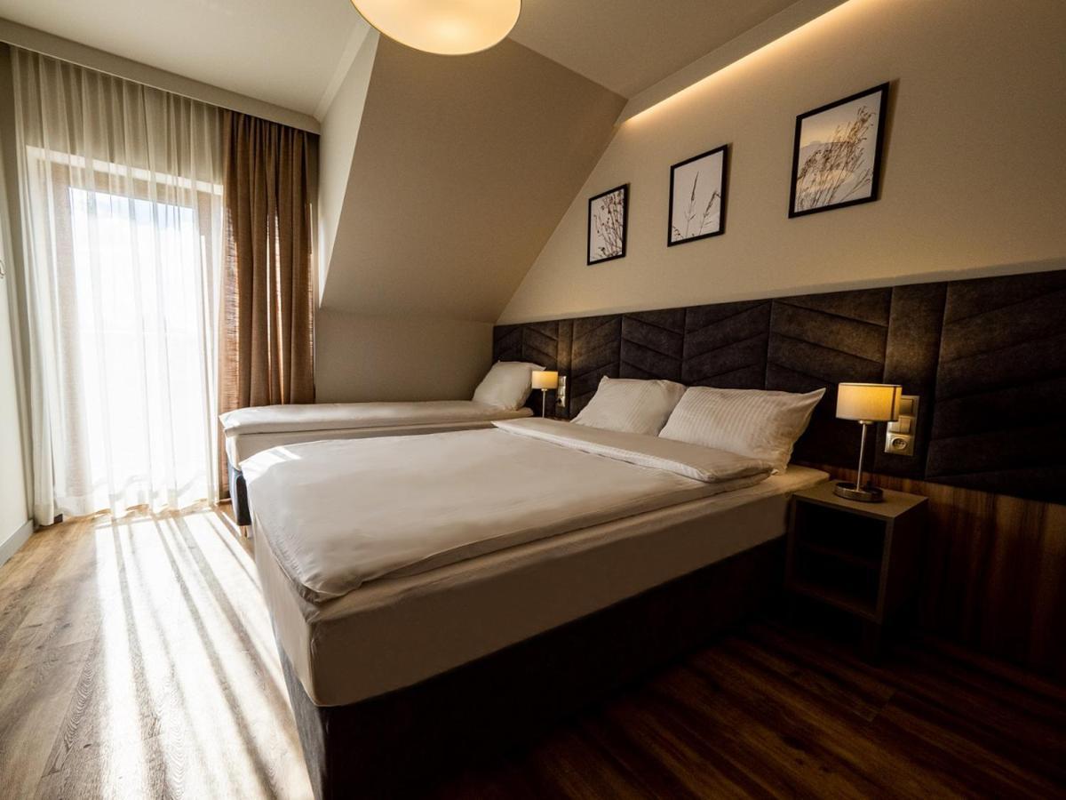 Villa & Gospoda Krakowska Kobiernice Экстерьер фото