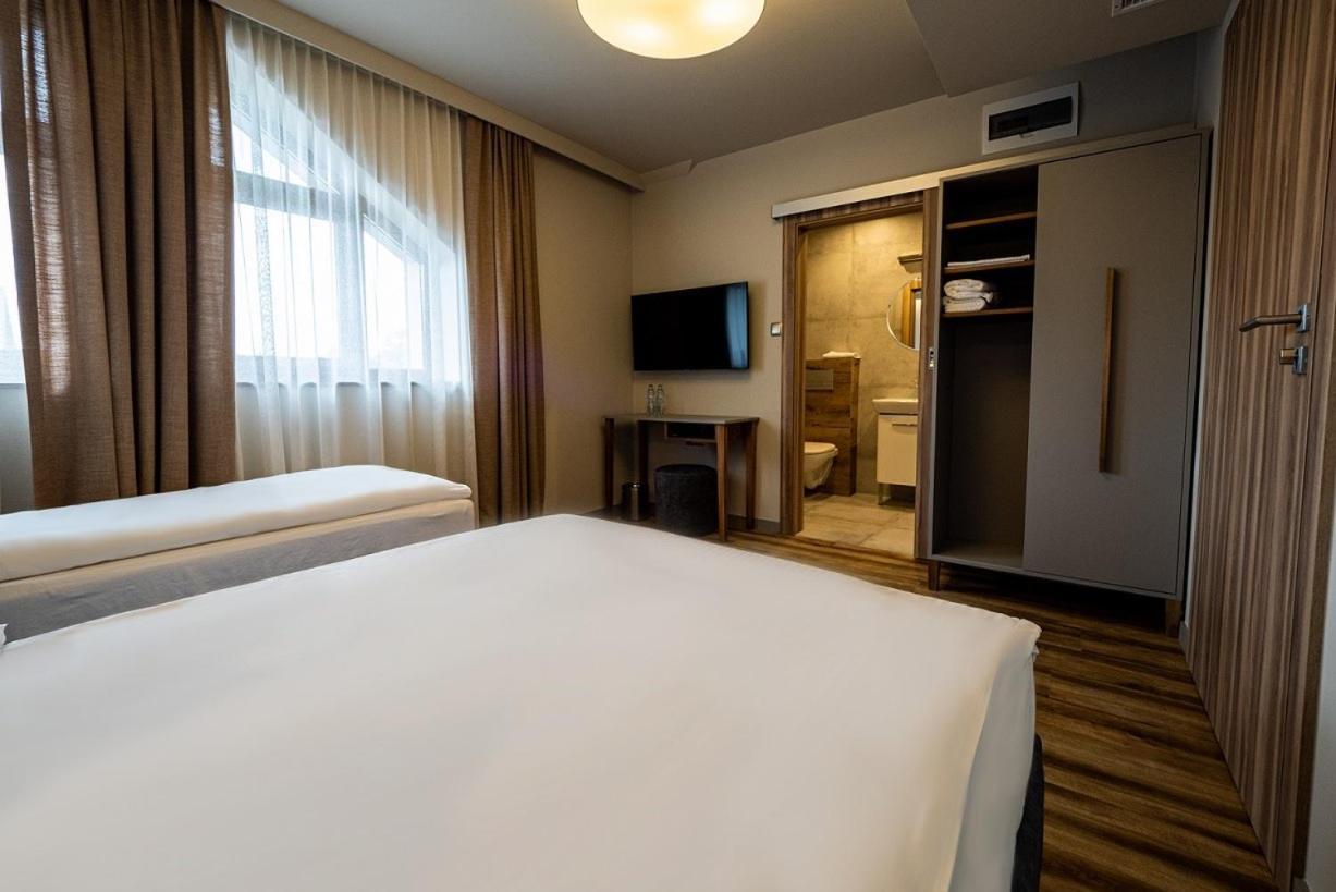 Villa & Gospoda Krakowska Kobiernice Экстерьер фото