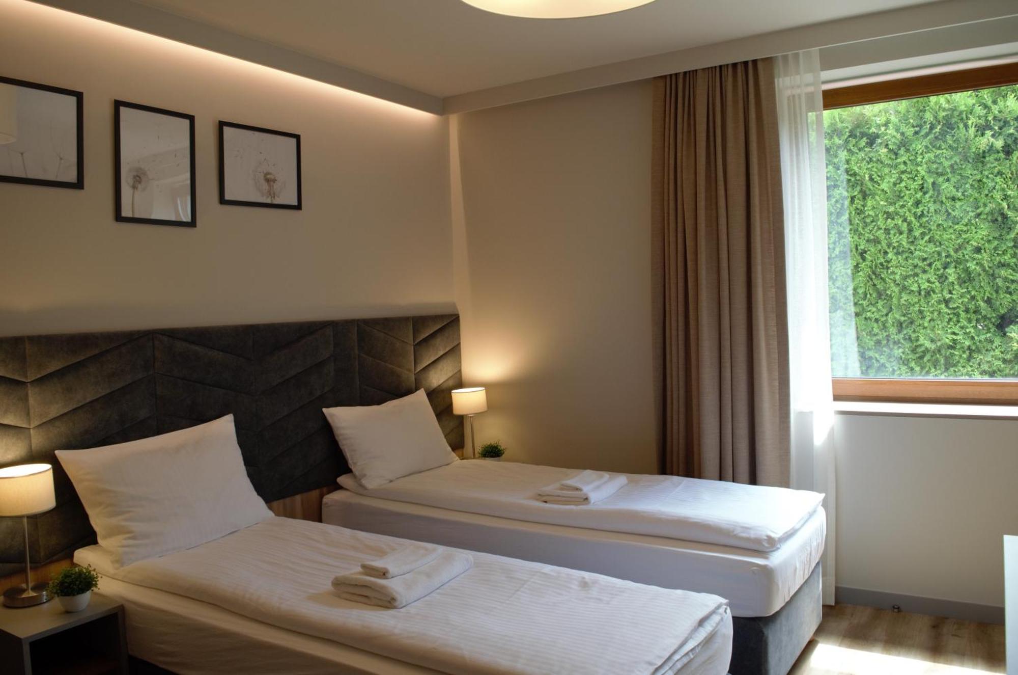 Villa & Gospoda Krakowska Kobiernice Экстерьер фото