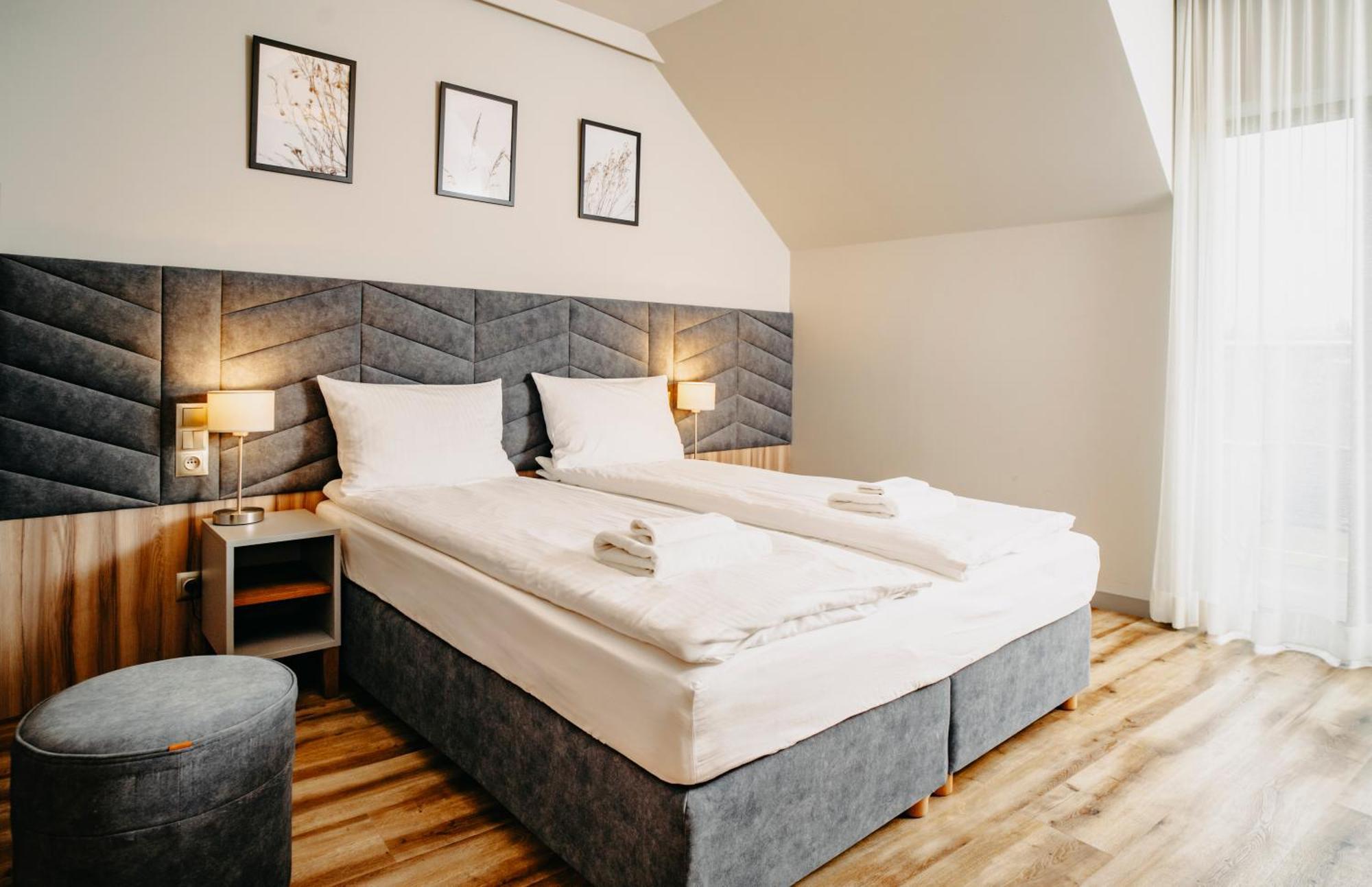 Villa & Gospoda Krakowska Kobiernice Экстерьер фото